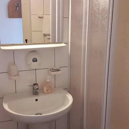 La Cascina Hotel 2*