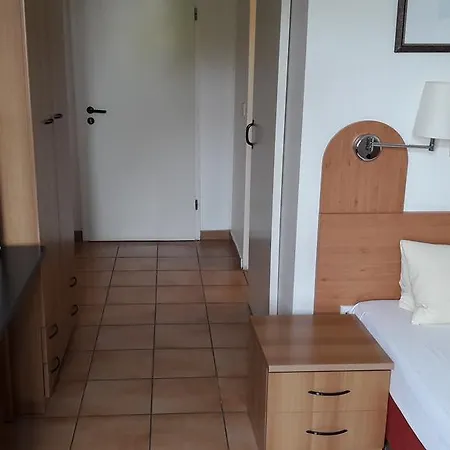 La Cascina Отель Веннигзен