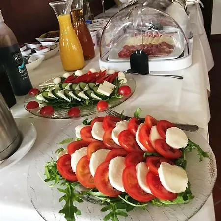 La Cascina Отель